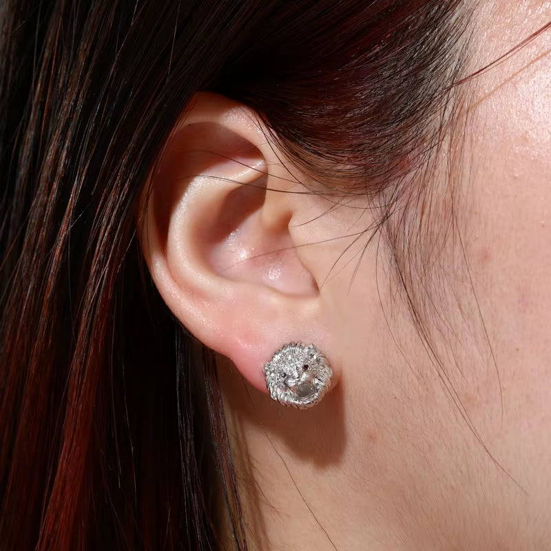 New Solid 925 Sterling Silver Lion Head Stud Earrings for Men Exquisite Moissanite Animal Earrings Hip Hop Party Jewelry Gifts