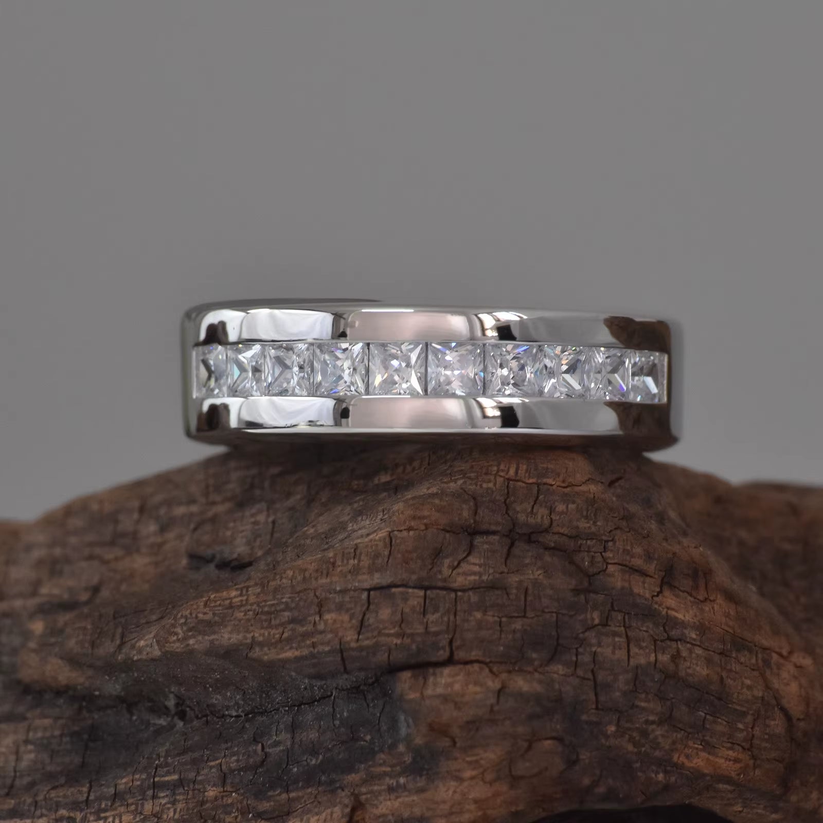 ANILLO DE MOISSANITA PARA HOMBRE DE ALTA CALIDAD